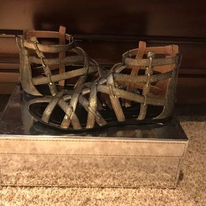 Sigerson Morrison gladiator style sandals. Size 7